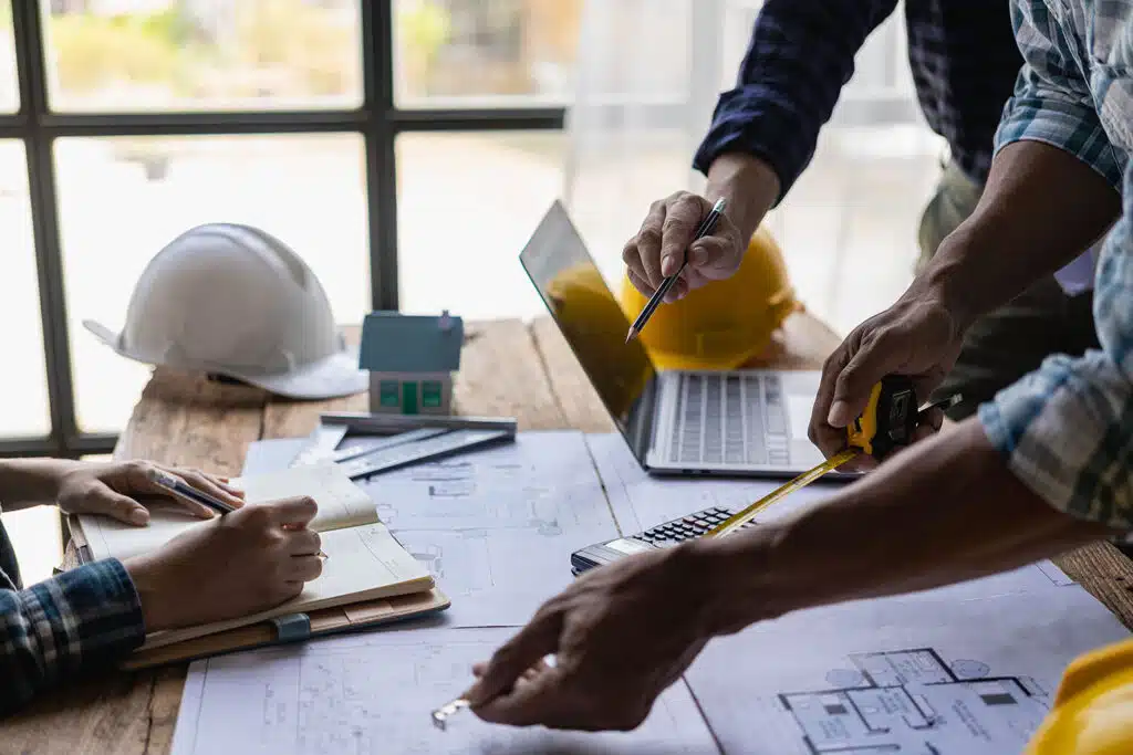 Comment choisir le bon professionnel pour une étude de structure de votre projet de construction